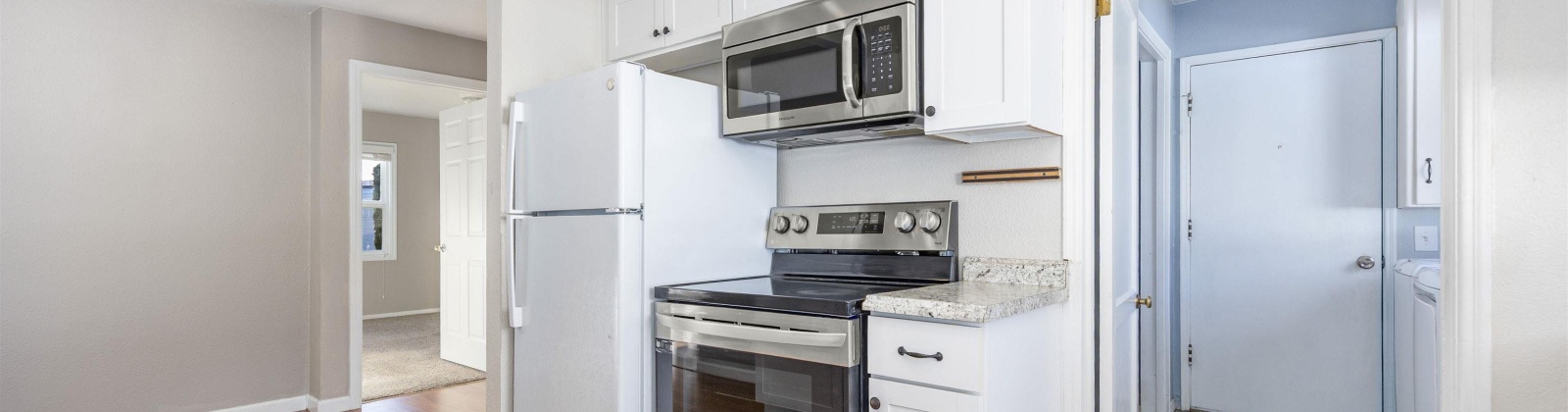 Sanford Ave, Richland, Washington 99354, 3 Bedrooms Bedrooms, 0 ,1 BathroomBathrooms,Houses,For Sale,Sanford Ave,0,289475