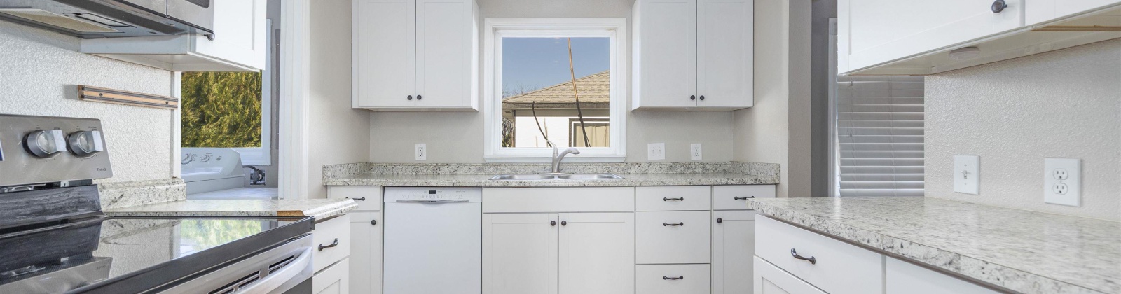 Sanford Ave, Richland, Washington 99354, 3 Bedrooms Bedrooms, 0 ,1 BathroomBathrooms,Houses,For Sale,Sanford Ave,0,289475