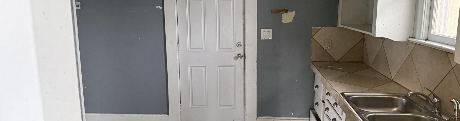 Park St., Pasco, Washington 99301, 3 Bedrooms Bedrooms, 0 ,2 BathroomsBathrooms,Houses,For Sale,Park St.,0,289476