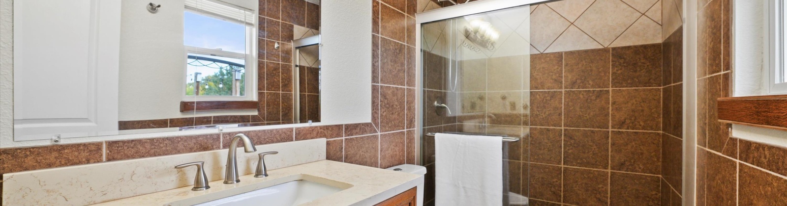 Tieton Ct, Richland, Washington 99352, 5 Bedrooms Bedrooms, 0 ,3 BathroomsBathrooms,Houses,For Sale,Tieton Ct,0,289478