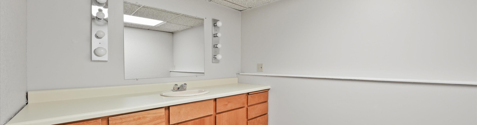 Tieton Ct, Richland, Washington 99352, 5 Bedrooms Bedrooms, 0 ,3 BathroomsBathrooms,Houses,For Sale,Tieton Ct,0,289478