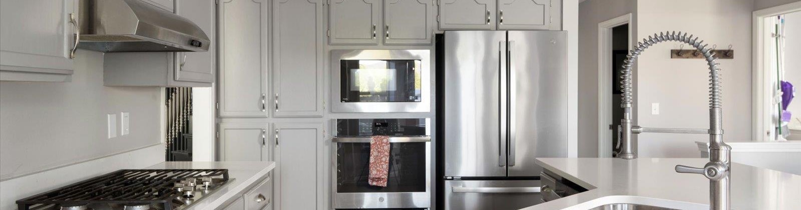 43rd Ct, Kennewick, Washington 99337, 4 Bedrooms Bedrooms, 0 ,3 BathroomsBathrooms,Houses,For Sale,43rd Ct,0,289479