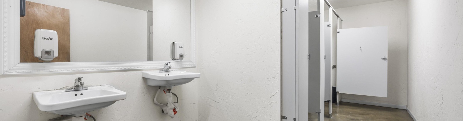 Columbia Dr, Kennewick, Washington 99336, 0 , 0 ,31 BathroomsBathrooms,Commercial,For Sale,Columbia Dr,0,289484