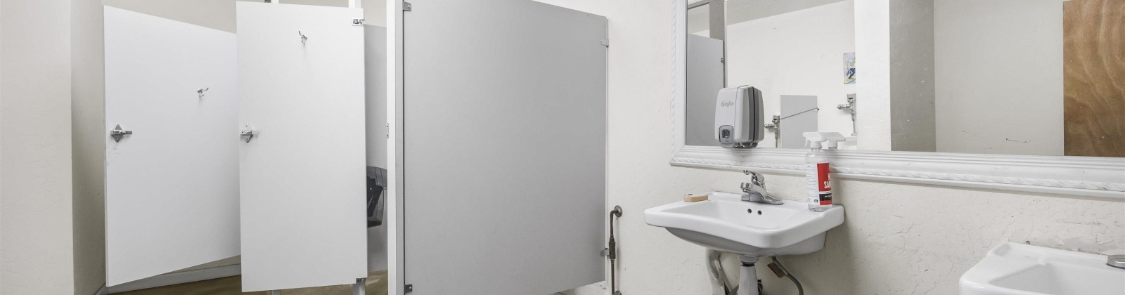 Columbia Dr, Kennewick, Washington 99336, 0 , 0 ,31 BathroomsBathrooms,Commercial,For Sale,Columbia Dr,0,289484