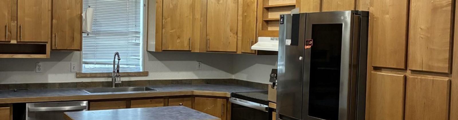 Dean Avenue, Granger, Washington 98932, 3 Bedrooms Bedrooms, 0 ,2 BathroomsBathrooms,Manufactured Homes,For Sale,Dean Avenue,0,287074