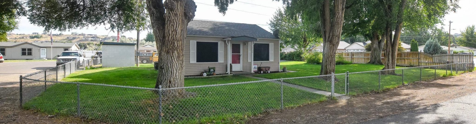 Grant Lp, West Richland, Washington 99354, 2 Bedrooms Bedrooms, 0 ,1 BathroomBathrooms,Houses,For Sale,Grant Lp,0,286375