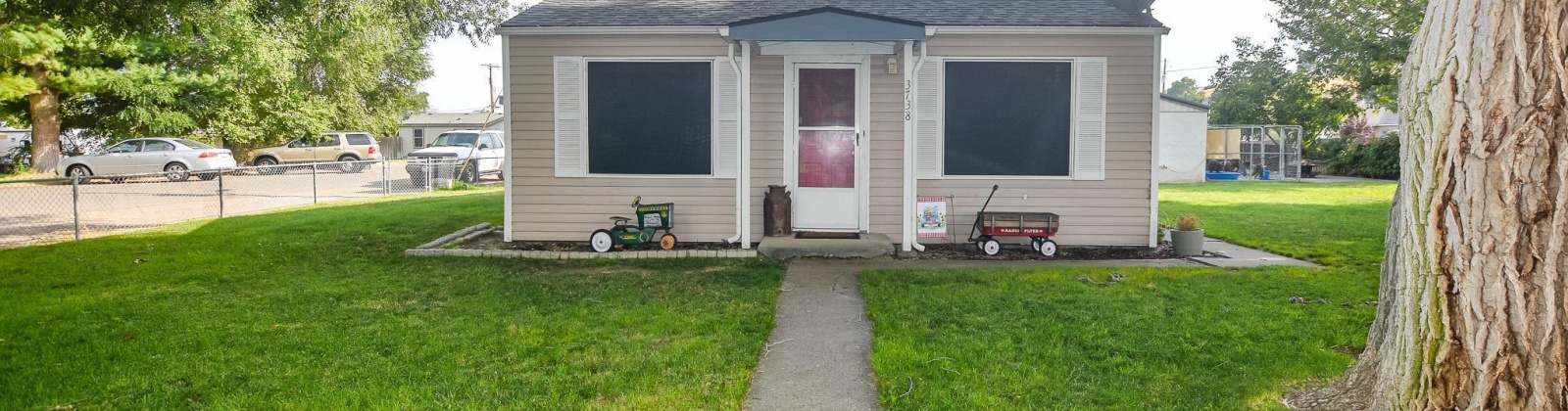 Grant Lp, West Richland, Washington 99354, 2 Bedrooms Bedrooms, 0 ,1 BathroomBathrooms,Houses,For Sale,Grant Lp,0,286375