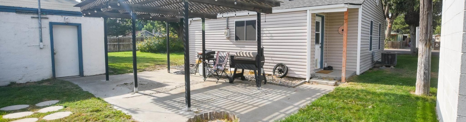 Grant Lp, West Richland, Washington 99354, 2 Bedrooms Bedrooms, 0 ,1 BathroomBathrooms,Houses,For Sale,Grant Lp,0,286375