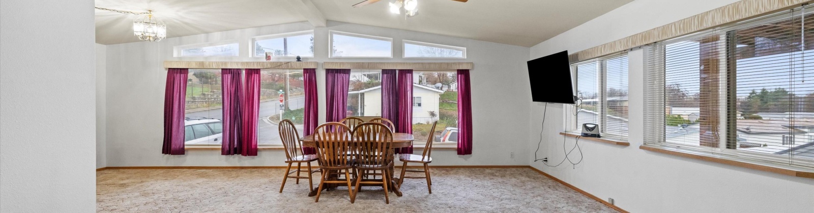 Euclid Rd, Grandview, Washington 98930, 3 Bedrooms Bedrooms, 0 ,2 BathroomsBathrooms,Manufactured Homes,For Sale,Euclid Rd,0,289489