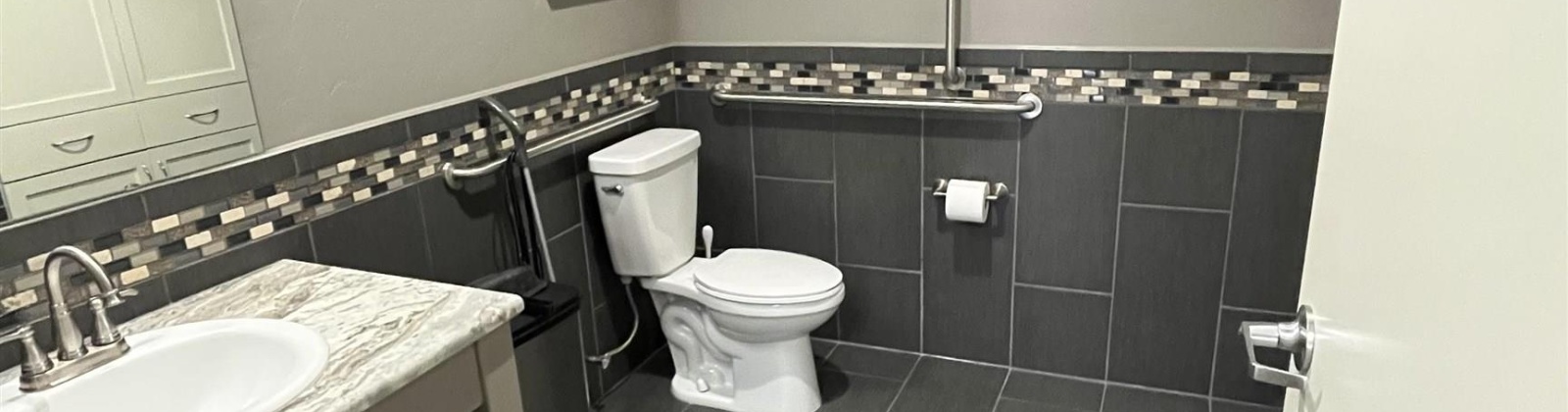 24th Suite 150, Kennewick, Washington, 0 , 0 ,75 BathroomsBathrooms,Commercial,For Sale,24th Suite 150,0,289496