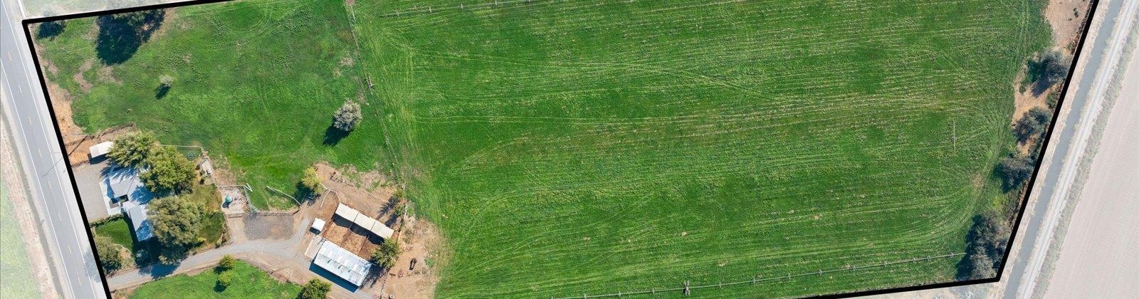 Columbia River Road, Pasco, Washington 99301, 4 Bedrooms Bedrooms, 0 ,3 BathroomsBathrooms,Houses,For Sale,Columbia River Road,0,287873