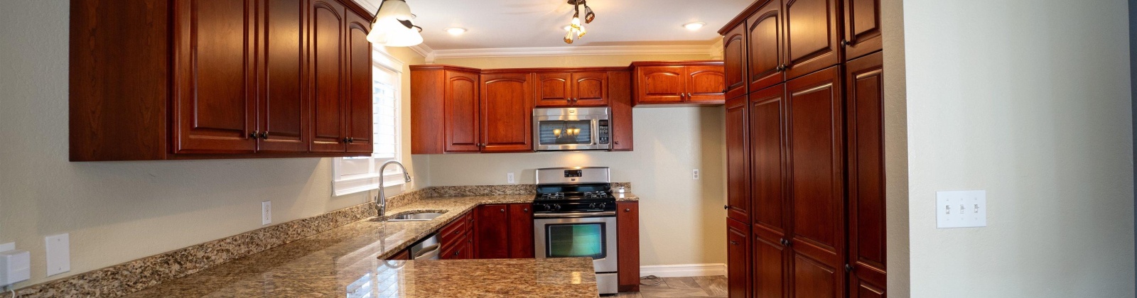 Wadleigh, Pullman, Washington 99163, 3 Bedrooms Bedrooms, 0 ,3 BathroomsBathrooms,Houses,For Sale,Wadleigh,0,289505