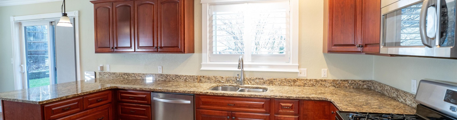 Wadleigh, Pullman, Washington 99163, 3 Bedrooms Bedrooms, 0 ,3 BathroomsBathrooms,Houses,For Sale,Wadleigh,0,289505