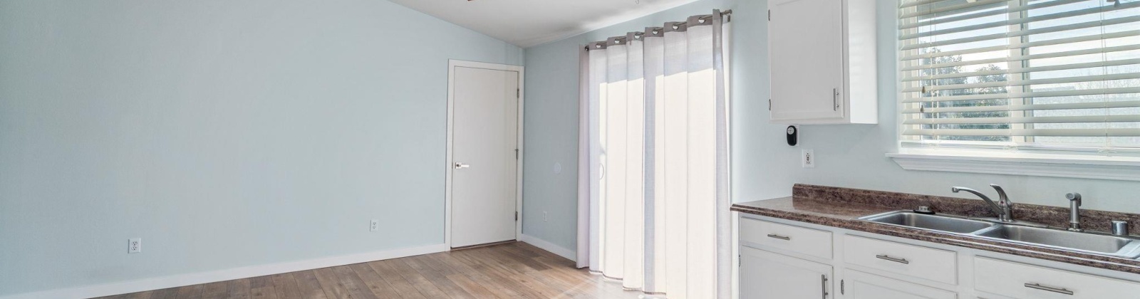 Forsythia St, West Richland, Washington 99353, 3 Bedrooms Bedrooms, 0 ,2 BathroomsBathrooms,Houses,For Sale,Forsythia St,0,289512