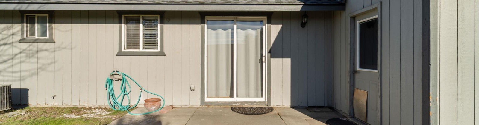 Forsythia St, West Richland, Washington 99353, 3 Bedrooms Bedrooms, 0 ,2 BathroomsBathrooms,Houses,For Sale,Forsythia St,0,289512