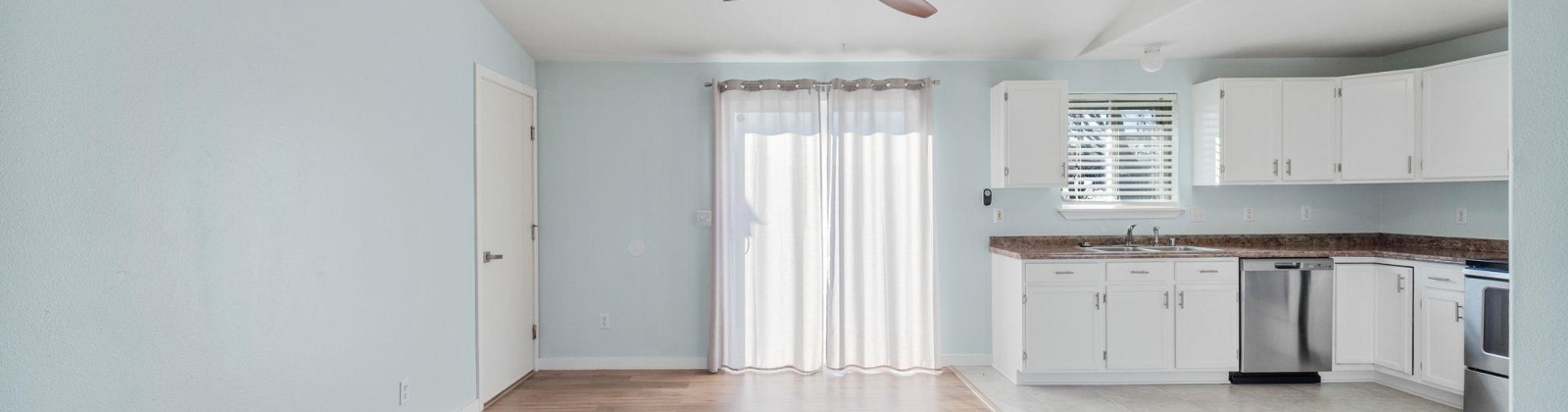 Forsythia St, West Richland, Washington 99353, 3 Bedrooms Bedrooms, 0 ,2 BathroomsBathrooms,Houses,For Sale,Forsythia St,0,289512