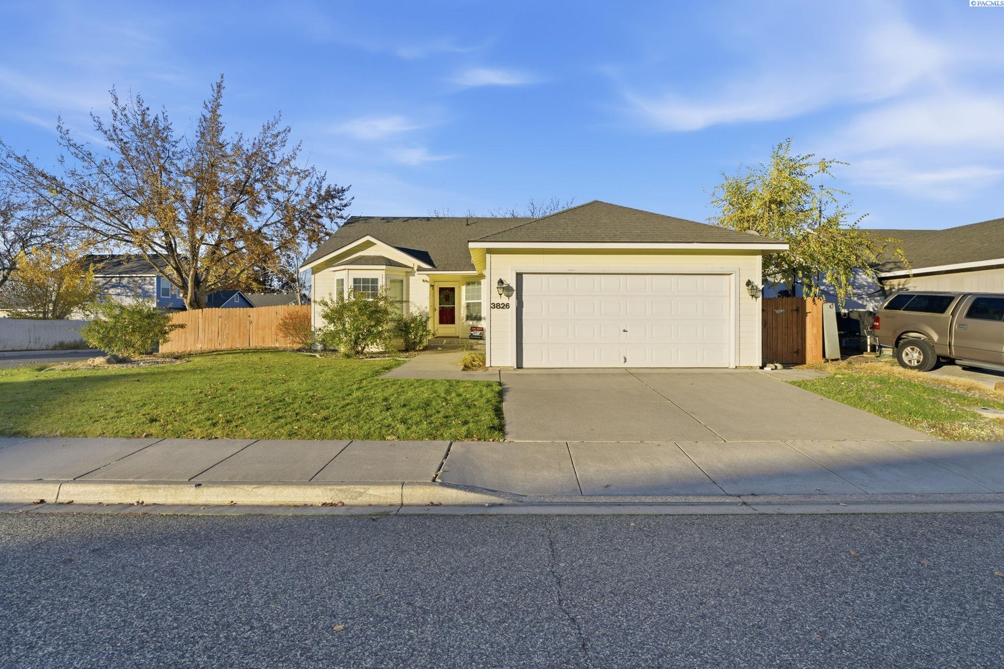 Grand Ronde, Kennewick, Washington 99336, 3 Bedrooms Bedrooms, 0 ,2 BathroomsBathrooms,Houses,For Sale,Grand Ronde,0,288985