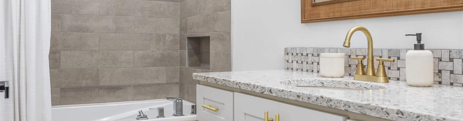 Entiat Place, Kennewick, Washington 99336, 4 Bedrooms Bedrooms, 0 ,2 BathroomsBathrooms,Houses,For Sale,Entiat Place,0,286778