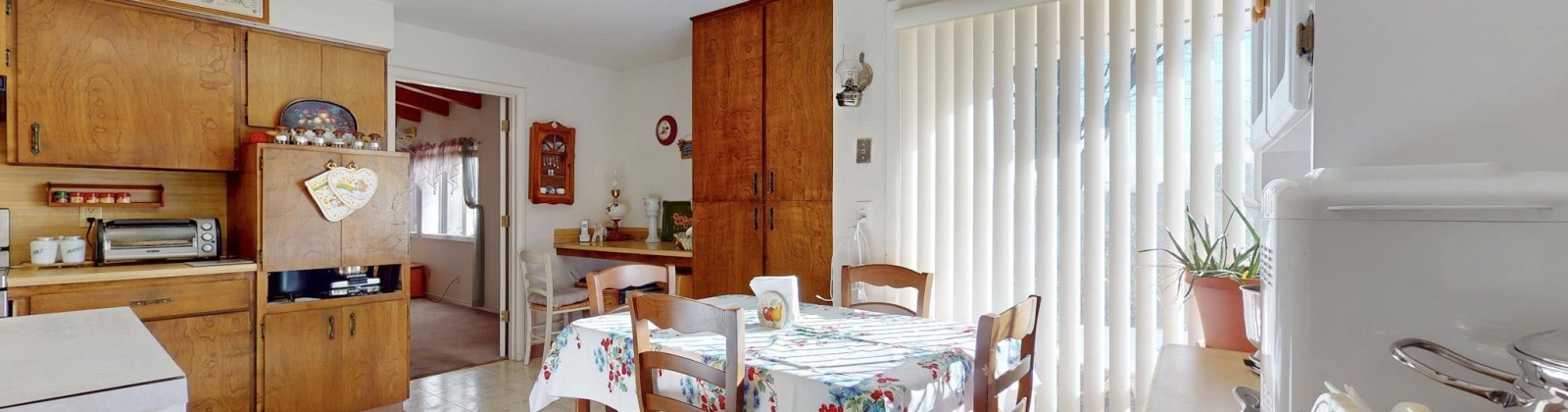 12th Street, College Place, Washington 99324, 3 Bedrooms Bedrooms, 0 ,3 BathroomsBathrooms,Houses,For Sale,12th Street,0,289518