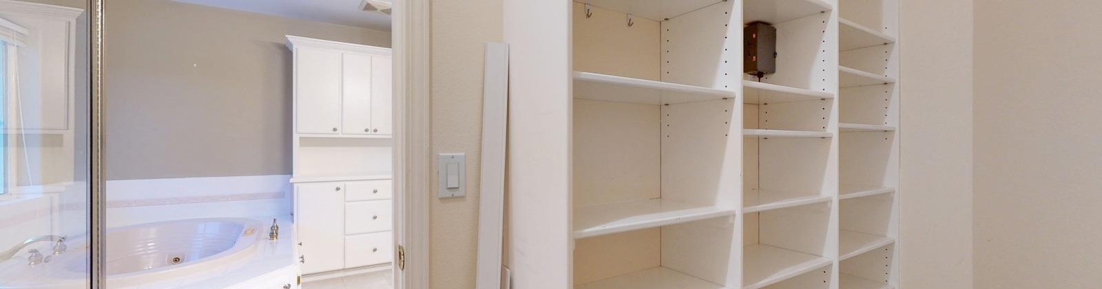 Eagle Reach Court, Pasco, Washington 99301, 4 Bedrooms Bedrooms, 0 ,4 BathroomsBathrooms,Houses,For Sale,Eagle Reach Court,0,289515