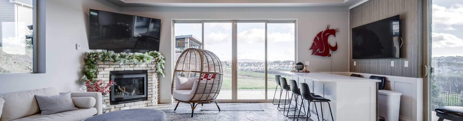 Golden Hills Drive, Pullman, Washington 99163, 6 Bedrooms Bedrooms, 0 ,5 BathroomsBathrooms,Houses,For Sale,Golden Hills Drive,0,289521