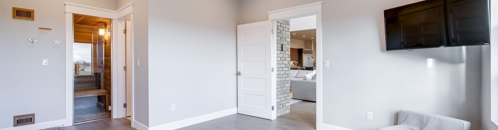 Golden Hills Drive, Pullman, Washington 99163, 6 Bedrooms Bedrooms, 0 ,5 BathroomsBathrooms,Houses,For Sale,Golden Hills Drive,0,289521