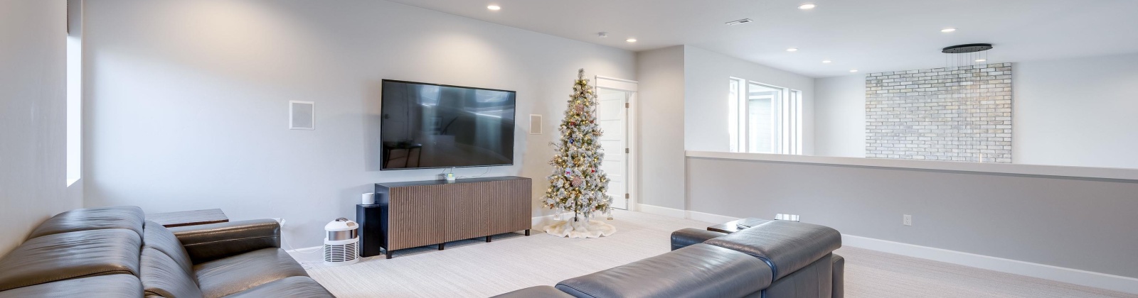 Golden Hills Drive, Pullman, Washington 99163, 6 Bedrooms Bedrooms, 0 ,5 BathroomsBathrooms,Houses,For Sale,Golden Hills Drive,0,289521