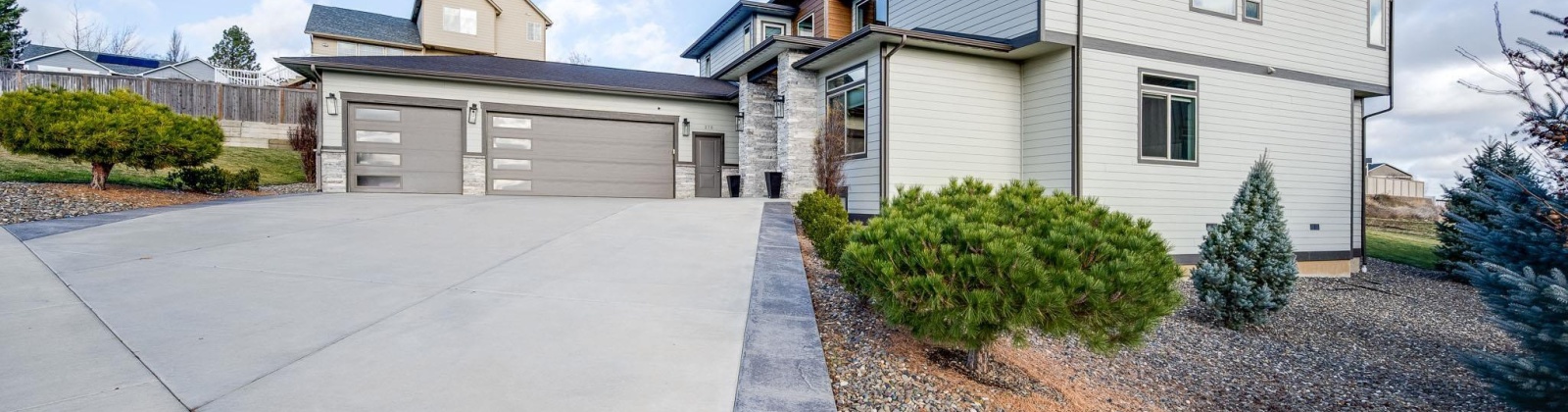 Golden Hills Drive, Pullman, Washington 99163, 6 Bedrooms Bedrooms, 0 ,5 BathroomsBathrooms,Houses,For Sale,Golden Hills Drive,0,289521