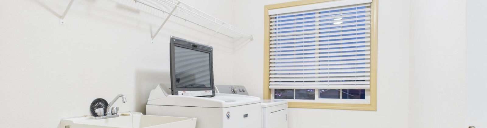 Lopez Dr, Pasco, Washington 99301, 4 Bedrooms Bedrooms, 0 ,3 BathroomsBathrooms,Houses,For Sale,Lopez Dr,0,289522