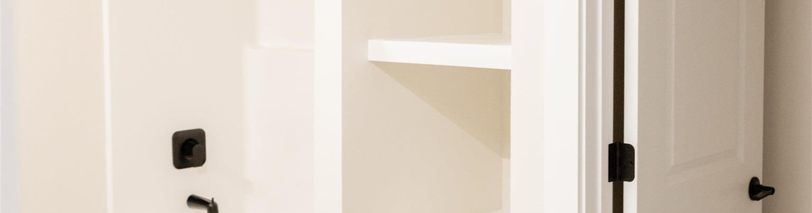 Victoria Street, Sunnyside, Washington 98930, 3 Bedrooms Bedrooms, 0 ,3 BathroomsBathrooms,Houses,For Sale,Victoria Street,0,289526