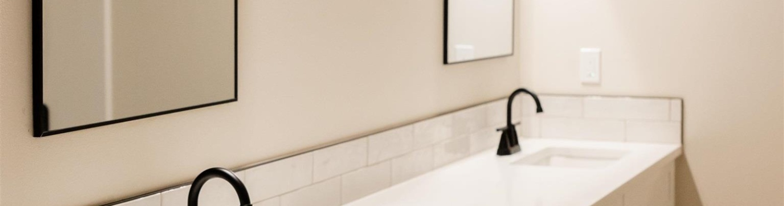 Victoria Street, Sunnyside, Washington 98930, 3 Bedrooms Bedrooms, 0 ,3 BathroomsBathrooms,Houses,For Sale,Victoria Street,0,289526