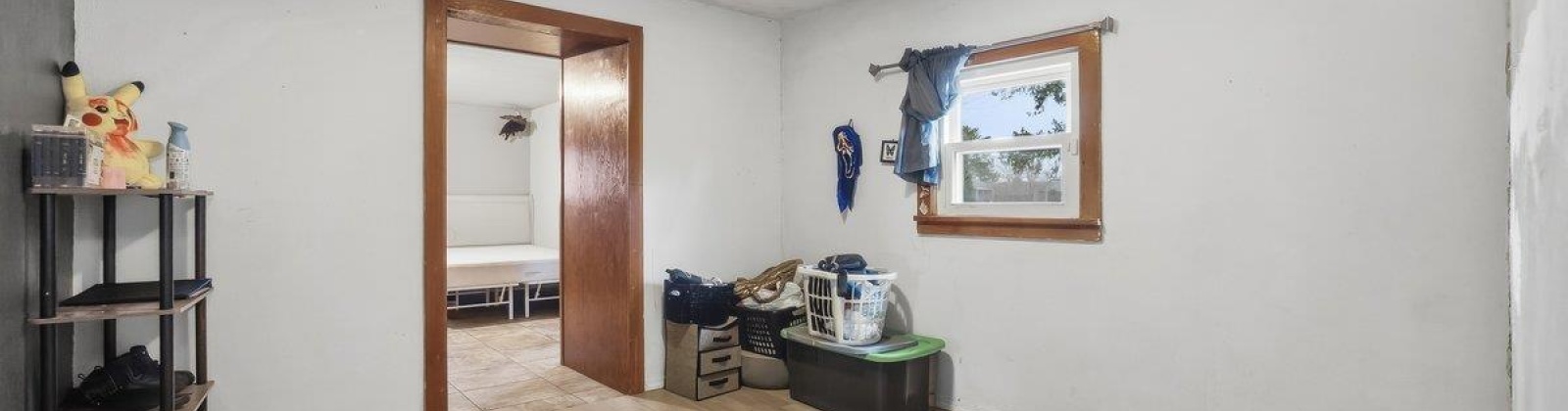 Rainier, Yakima, Washington 98930, 3 Bedrooms Bedrooms, 0 ,1 BathroomBathrooms,Houses,For Sale,Rainier,0,289534