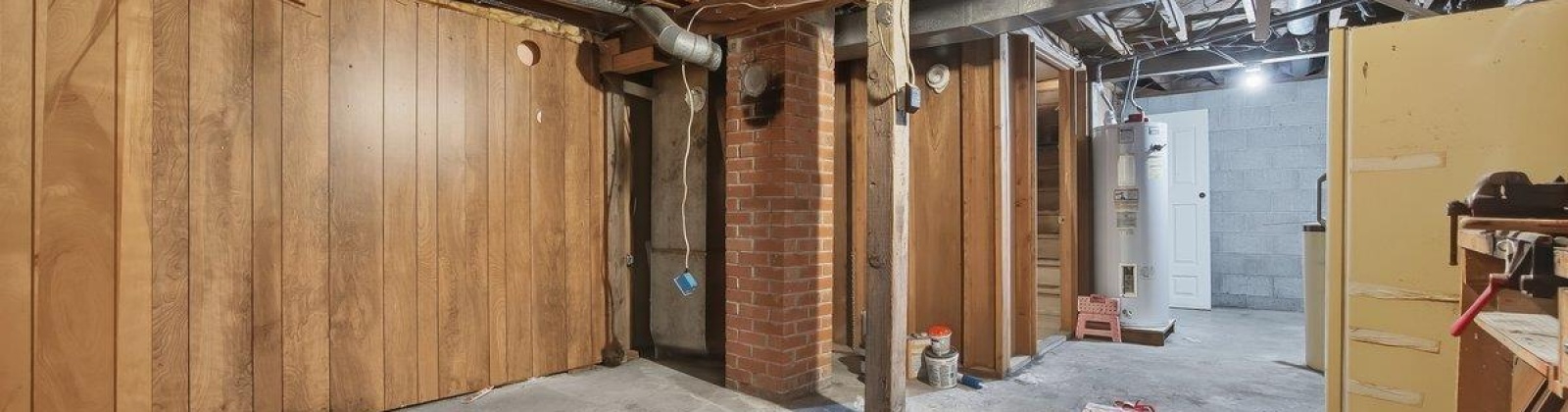 Rainier, Yakima, Washington 98930, 3 Bedrooms Bedrooms, 0 ,1 BathroomBathrooms,Houses,For Sale,Rainier,0,289534