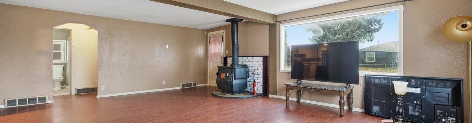 Rainier, Yakima, Washington 98930, 3 Bedrooms Bedrooms, 0 ,1 BathroomBathrooms,Houses,For Sale,Rainier,0,289534