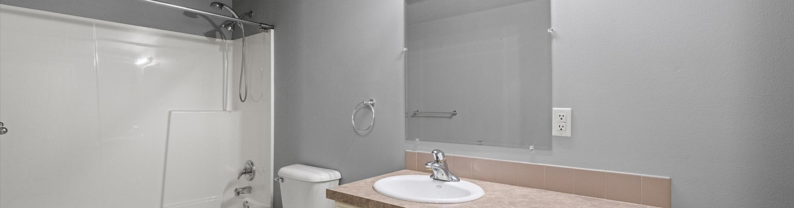 Vintage Ave, Richland, Washington 99352, 4 Bedrooms Bedrooms, 0 ,4 BathroomsBathrooms,Houses,For Sale,Vintage Ave,0,289535