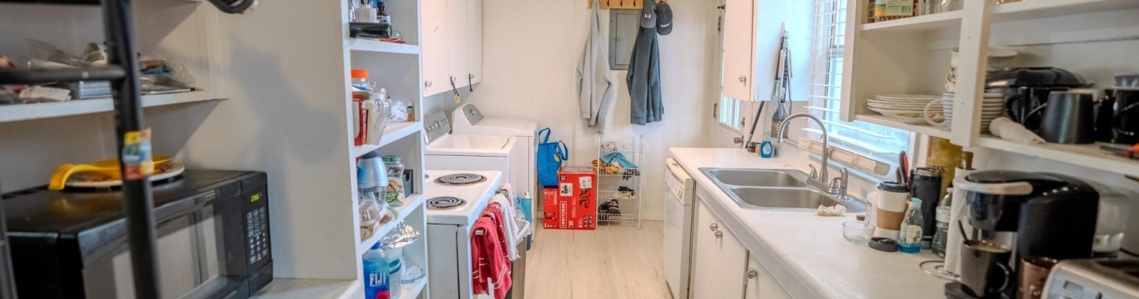 Frontage Rd, Moses Lake, Washington 98837-8653, 2 Bedrooms Bedrooms, 0 ,1 BathroomBathrooms,Houses,For Sale,Frontage Rd,0,289537