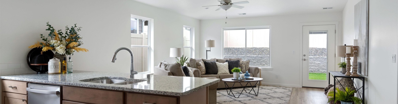 38th Ave, Kennewick, Washington 99338, 3 Bedrooms Bedrooms, 0 ,2 BathroomsBathrooms,Houses,For Sale,38th Ave,0,289536