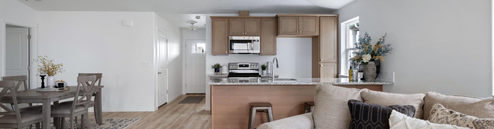 38th Ave, Kennewick, Washington 99338, 3 Bedrooms Bedrooms, 0 ,2 BathroomsBathrooms,Houses,For Sale,38th Ave,0,289536