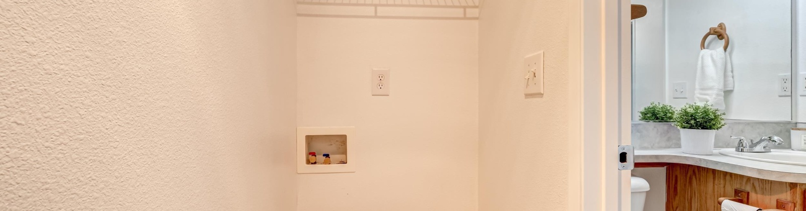 Camden, Pasco, Washington 99301, 4 Bedrooms Bedrooms, 0 ,3 BathroomsBathrooms,Houses,For Rent,Camden,0,289542