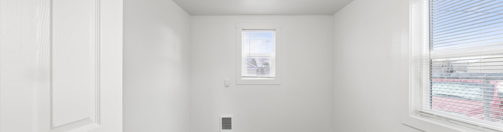 9th Ave, Pasco, Washington 99301-5103, 2 Bedrooms Bedrooms, 0 ,1 BathroomBathrooms,Houses,For Sale,9th Ave,0,289540