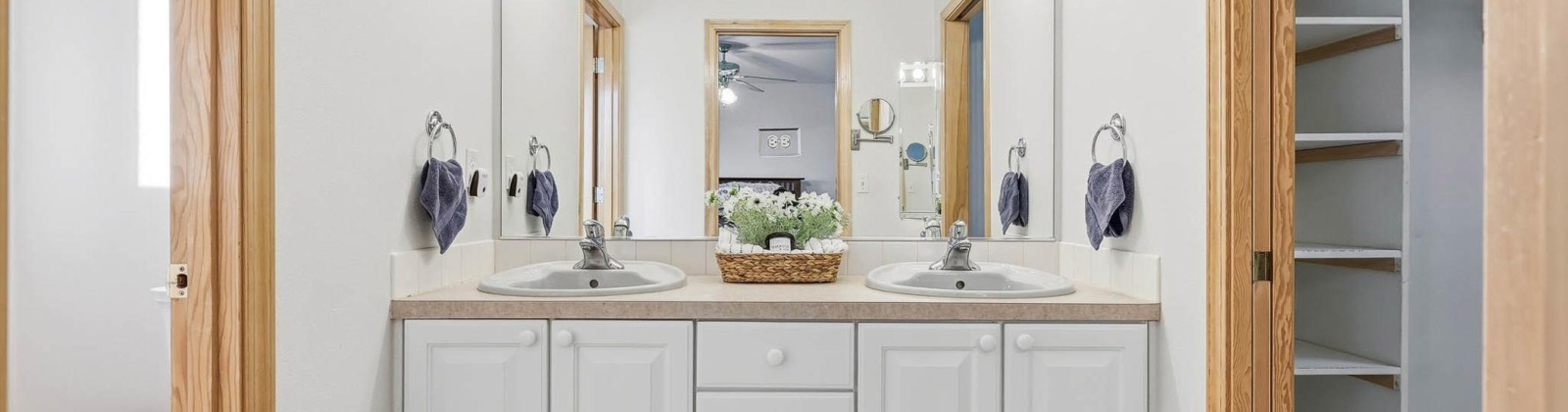 Canyon Lakes Drive, Kennewick, Washington 99337, 3 Bedrooms Bedrooms, 0 ,2 BathroomsBathrooms,Houses,For Sale,Canyon Lakes Drive,0,289557