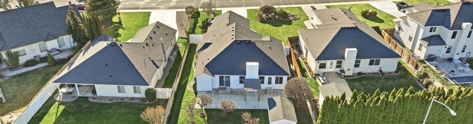 Canyon Lakes Drive, Kennewick, Washington 99337, 3 Bedrooms Bedrooms, 0 ,2 BathroomsBathrooms,Houses,For Sale,Canyon Lakes Drive,0,289557