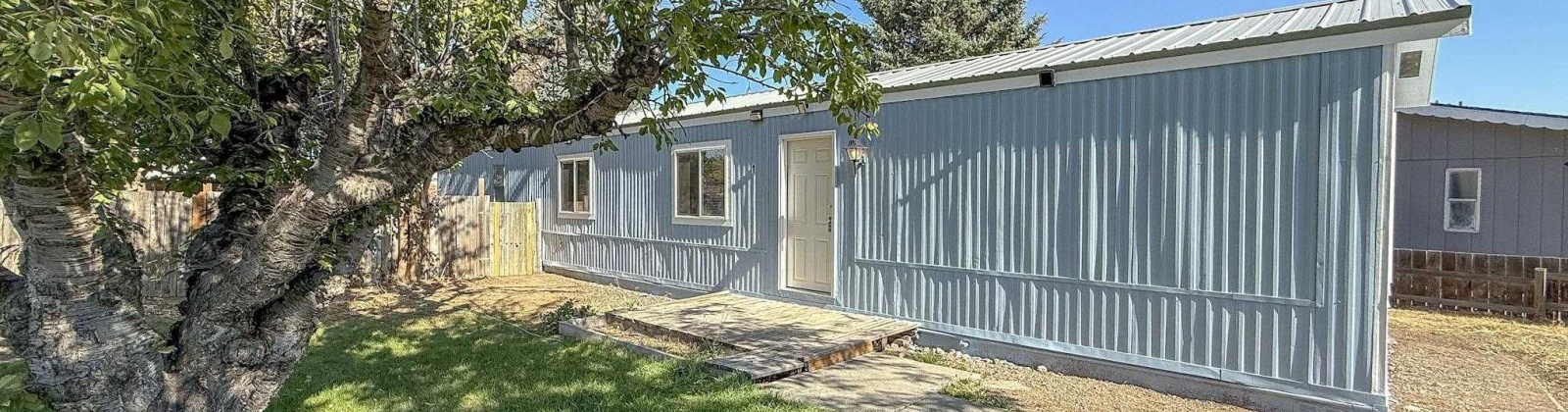 19th Avenue, #1, Kennewick, Washington 99337, 2 Bedrooms Bedrooms, 0 ,1 BathroomBathrooms,Manufactured Homes,For Sale,19th Avenue, #1,0,288136