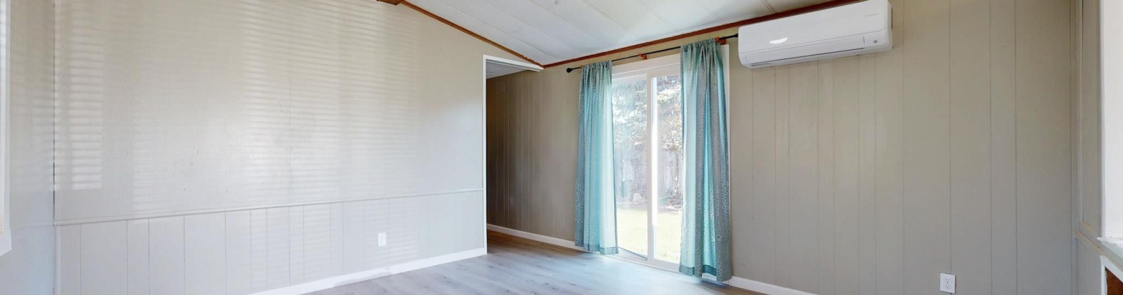 19th Avenue, #1, Kennewick, Washington 99337, 2 Bedrooms Bedrooms, 0 ,1 BathroomBathrooms,Manufactured Homes,For Sale,19th Avenue, #1,0,288136