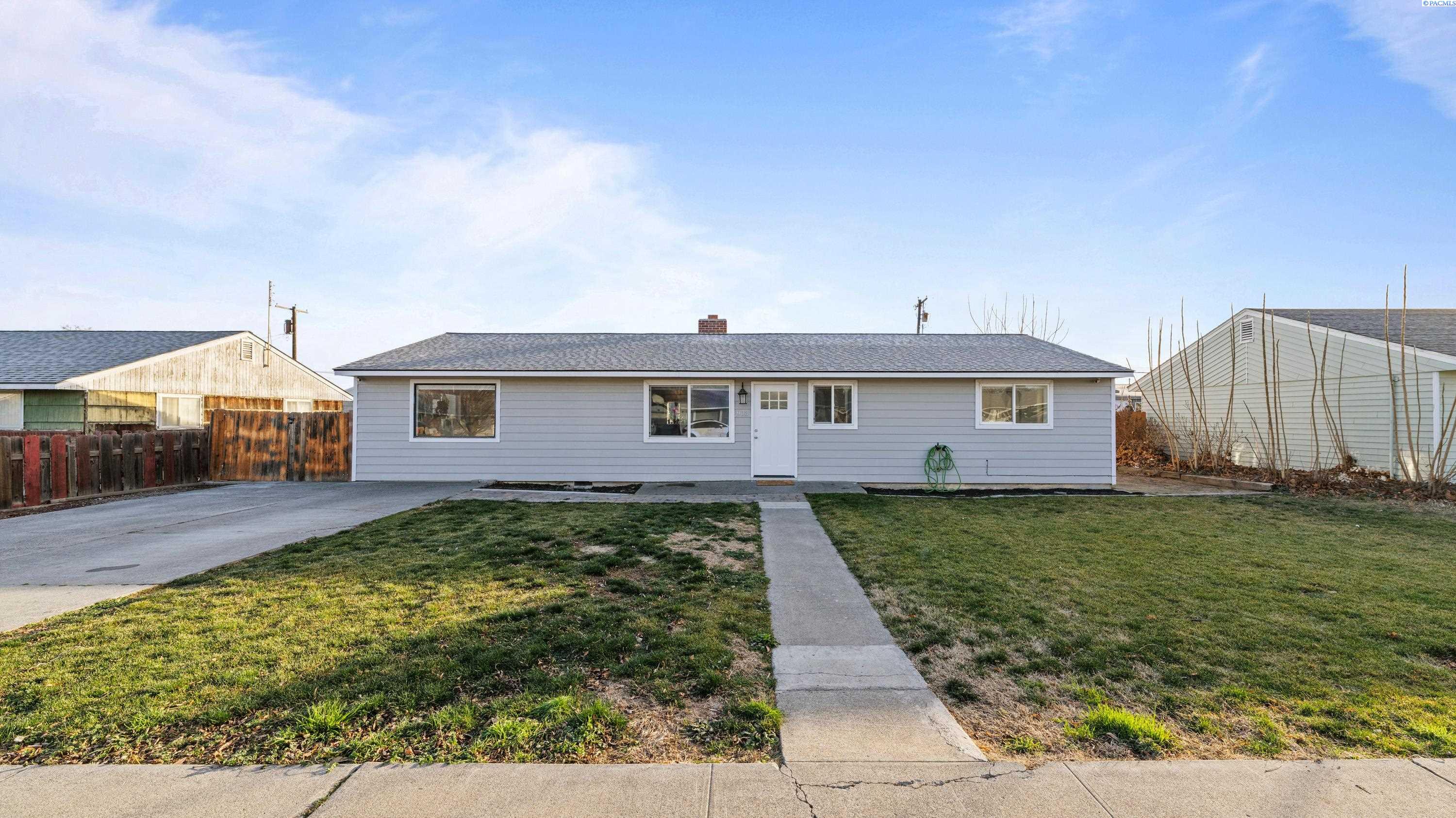 Green St, Kennewick, Washington 99336, 4 Bedrooms Bedrooms, 0 ,2 BathroomsBathrooms,Houses,For Sale,Green St,0,289570