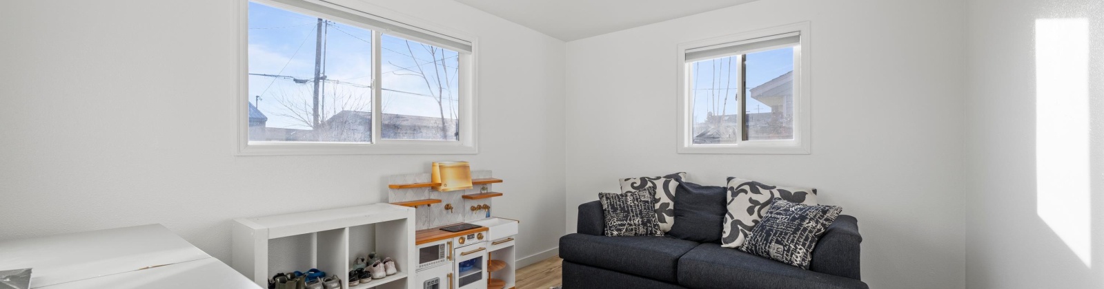 Green St, Kennewick, Washington 99336, 4 Bedrooms Bedrooms, 0 ,2 BathroomsBathrooms,Houses,For Sale,Green St,0,289570