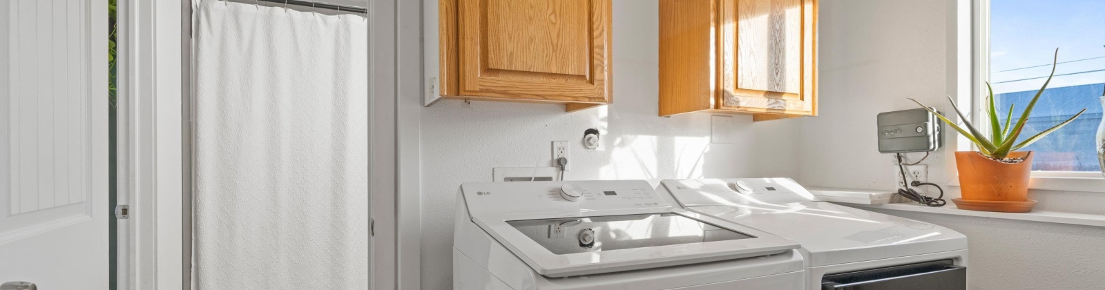 Green St, Kennewick, Washington 99336, 4 Bedrooms Bedrooms, 0 ,2 BathroomsBathrooms,Houses,For Sale,Green St,0,289570