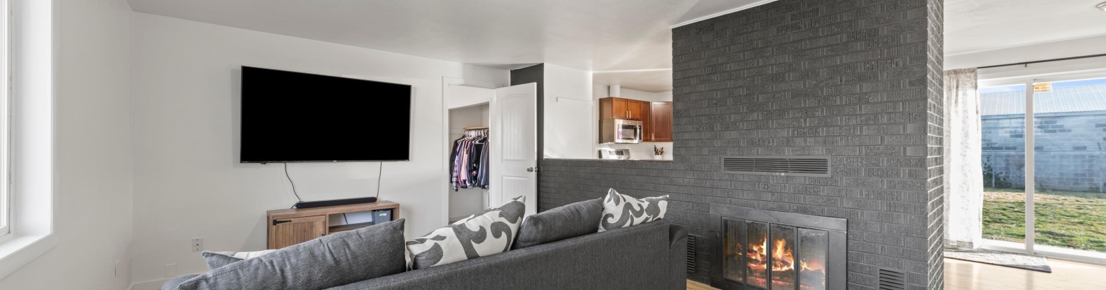 Green St, Kennewick, Washington 99336, 4 Bedrooms Bedrooms, 0 ,2 BathroomsBathrooms,Houses,For Sale,Green St,0,289570