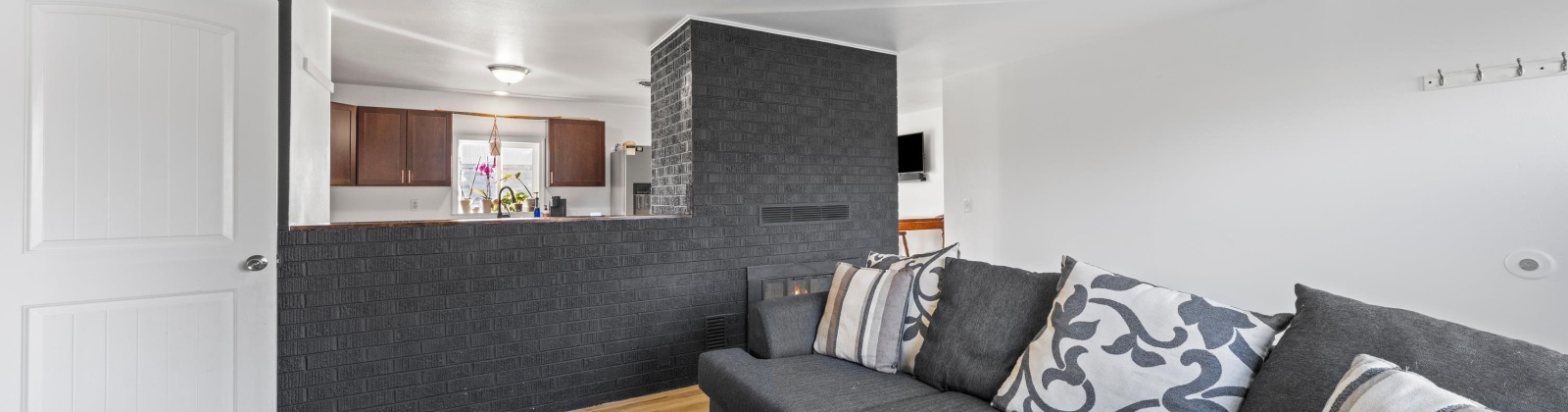 Green St, Kennewick, Washington 99336, 4 Bedrooms Bedrooms, 0 ,2 BathroomsBathrooms,Houses,For Sale,Green St,0,289570