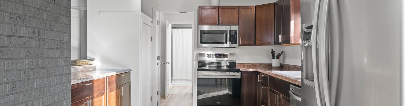 Green St, Kennewick, Washington 99336, 4 Bedrooms Bedrooms, 0 ,2 BathroomsBathrooms,Houses,For Sale,Green St,0,289570